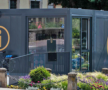 Bürocontainer als Testzentrum im Container